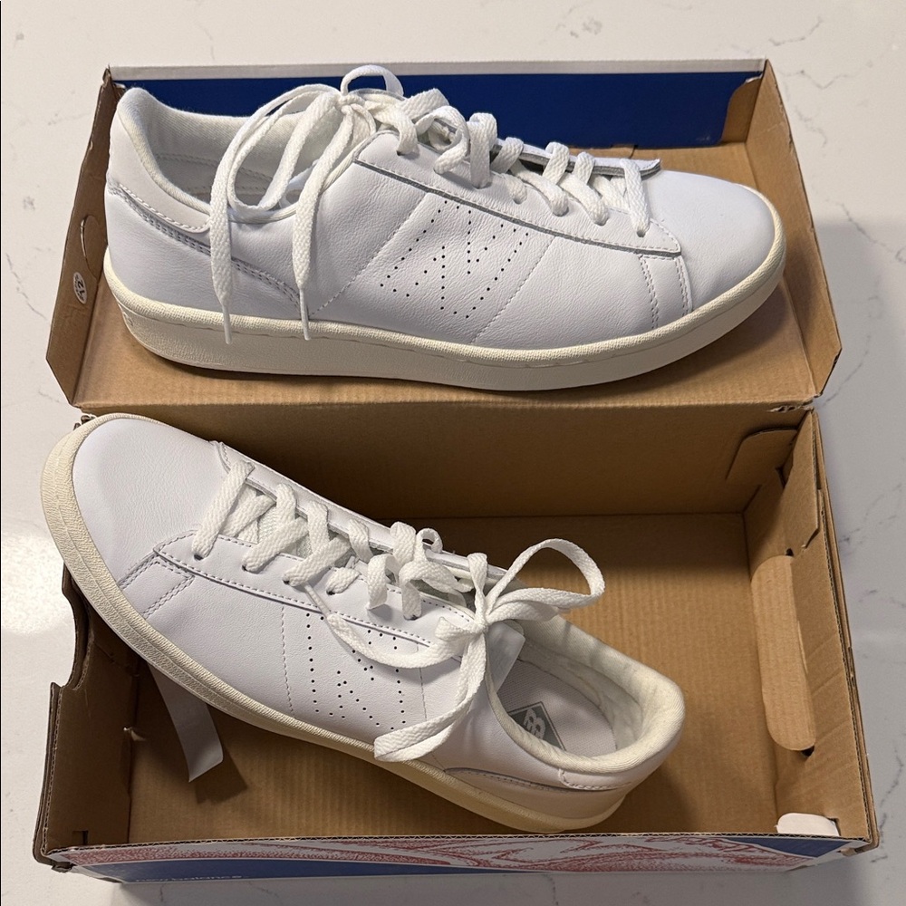 Men’s New Balance White Sneakers - Brand New Never Worn